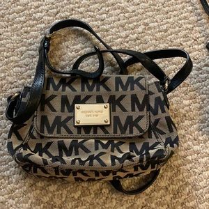 Michael Kors  crossbody